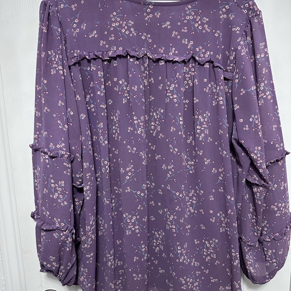 Bobeau Lavender Floral Blouse - Picture 4 of 4